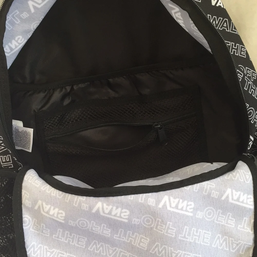 VANS OFF THE WALL LOGO UNISEX STUDENT BACKPACK